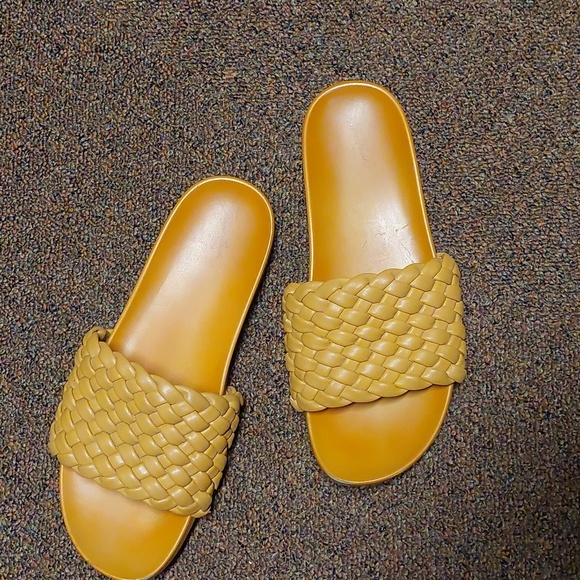 Universal Thread Ranae Woven Slides Sandals Beach Summer 10 Boho - Picture 3 of 6